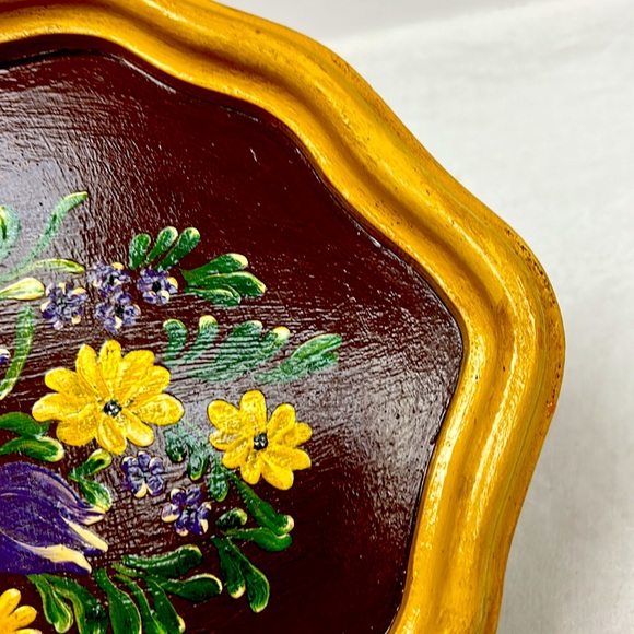 Vintage wood serving tray hand painted with floral bouquet design - Picture 5 of 6